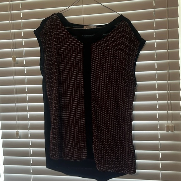 Ricki’s top - Picture 2 of 4